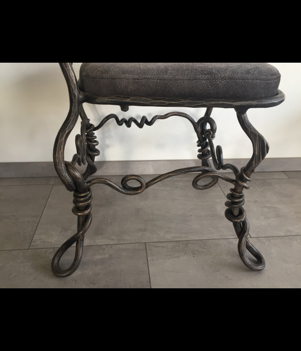 Kovaná stolička Koreň - luxusný nábytok (NBK-62)