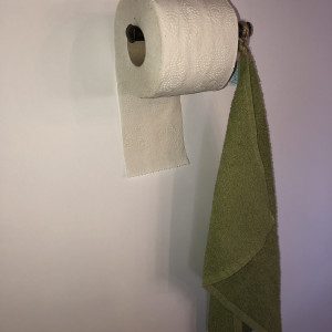 Kovaný držiak na toaletný papier a uterák (DTP-01)