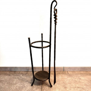 A wrought-iron umbrella stand with a shoehorn (DPK-79)
