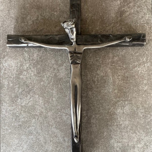 Crucifix en fer forgé (K-22)