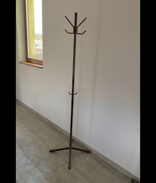 Forged hanger stand – forged furniture