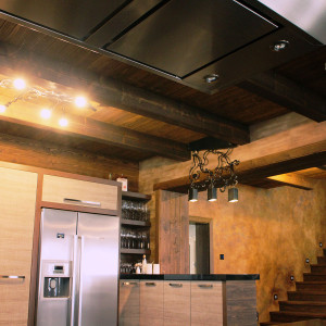 Kovaný luster KOREŇ - luxusné interiérové svietidlo (SI0110)