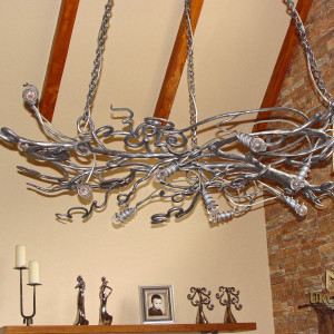 A wrought iron chandelier Root (SI0112)