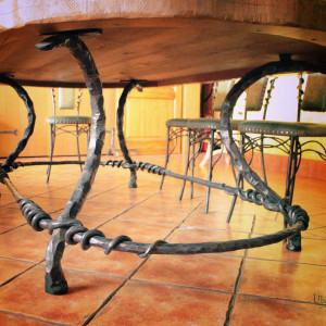 Luxusný kovaný stôl - kovaný nábytok (NBK-105)