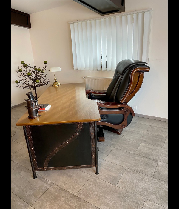Kovaný stôl kancelársky - luxusný kovaný nábytok  (NBK-110)