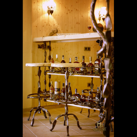 Kovaná barová stolička - kovaný nábytok (NBK-116)