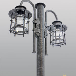 A wrought iron post light Classic V (SE0415)