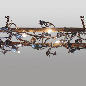 A wrought iron chandelier - ladder - Grapevine (SI0215)