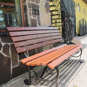 Kovaná lavička - záhradný nábytok (SL-07)